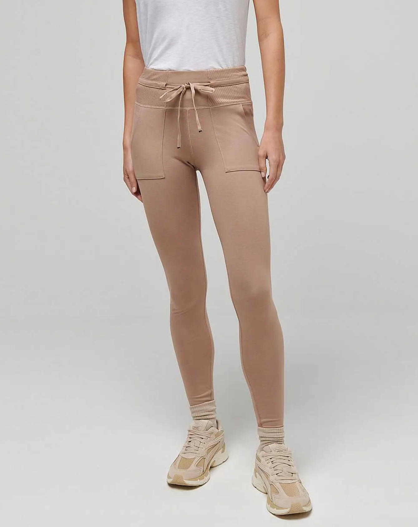 Friday Ponte Pocket Legging