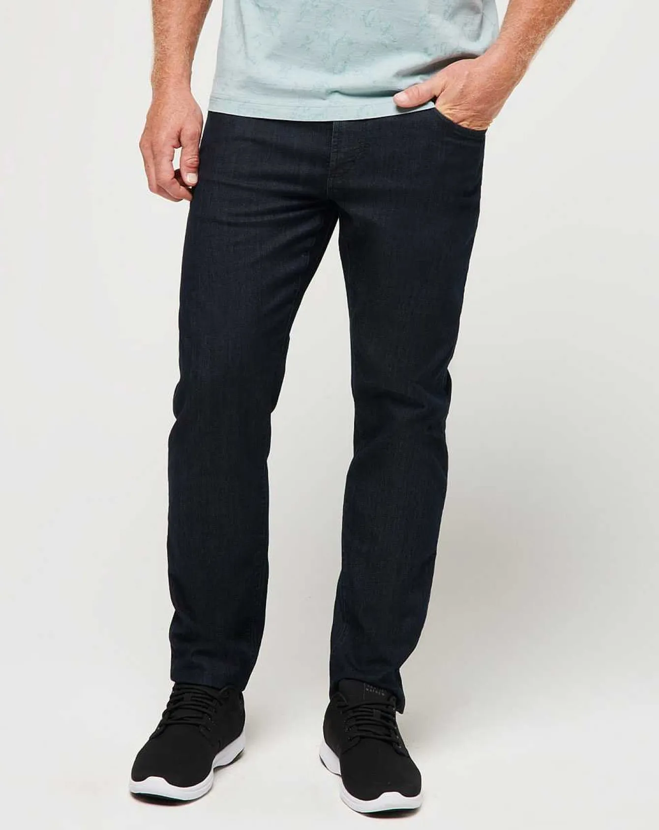 Legacy Featherweight Jeans