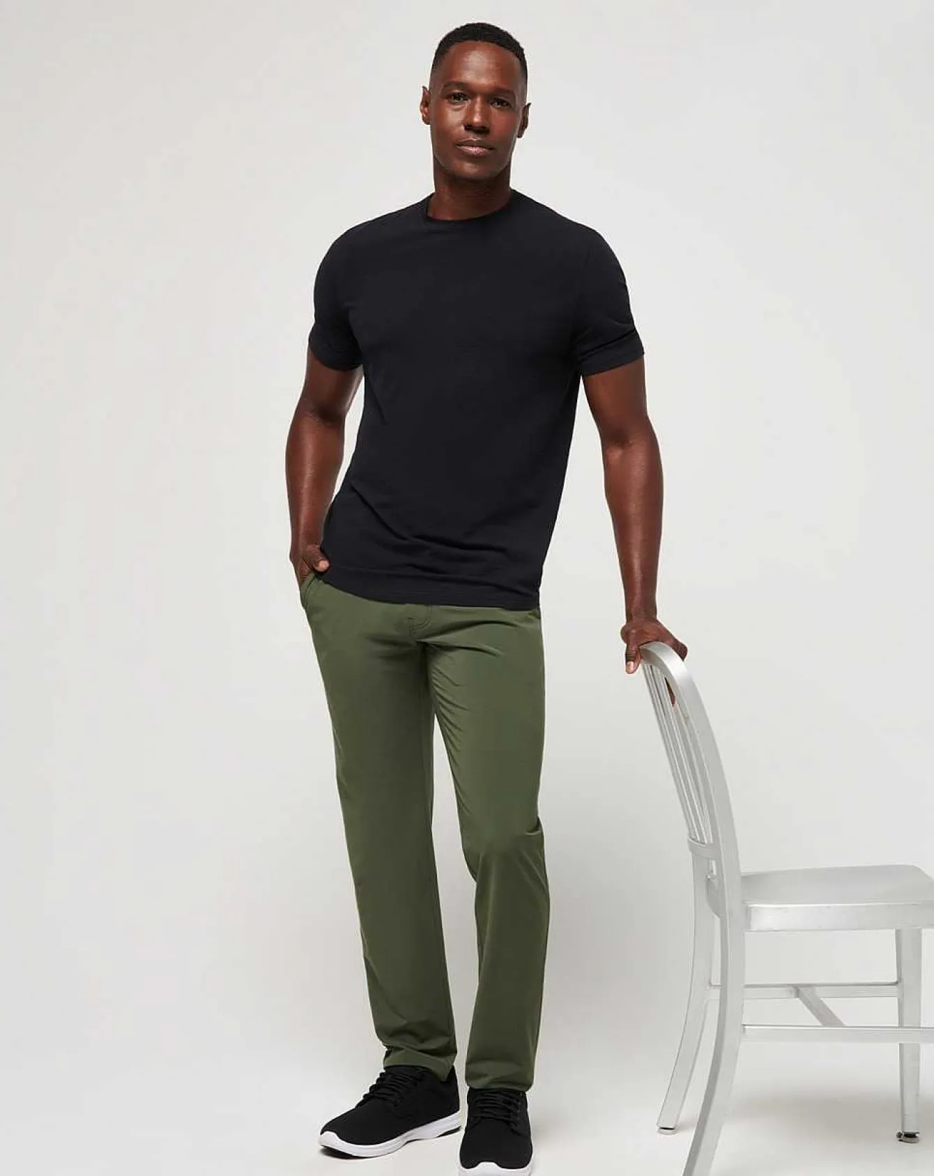 Open To Close Tech Chino Pant