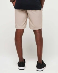Wanderlust Short 9In