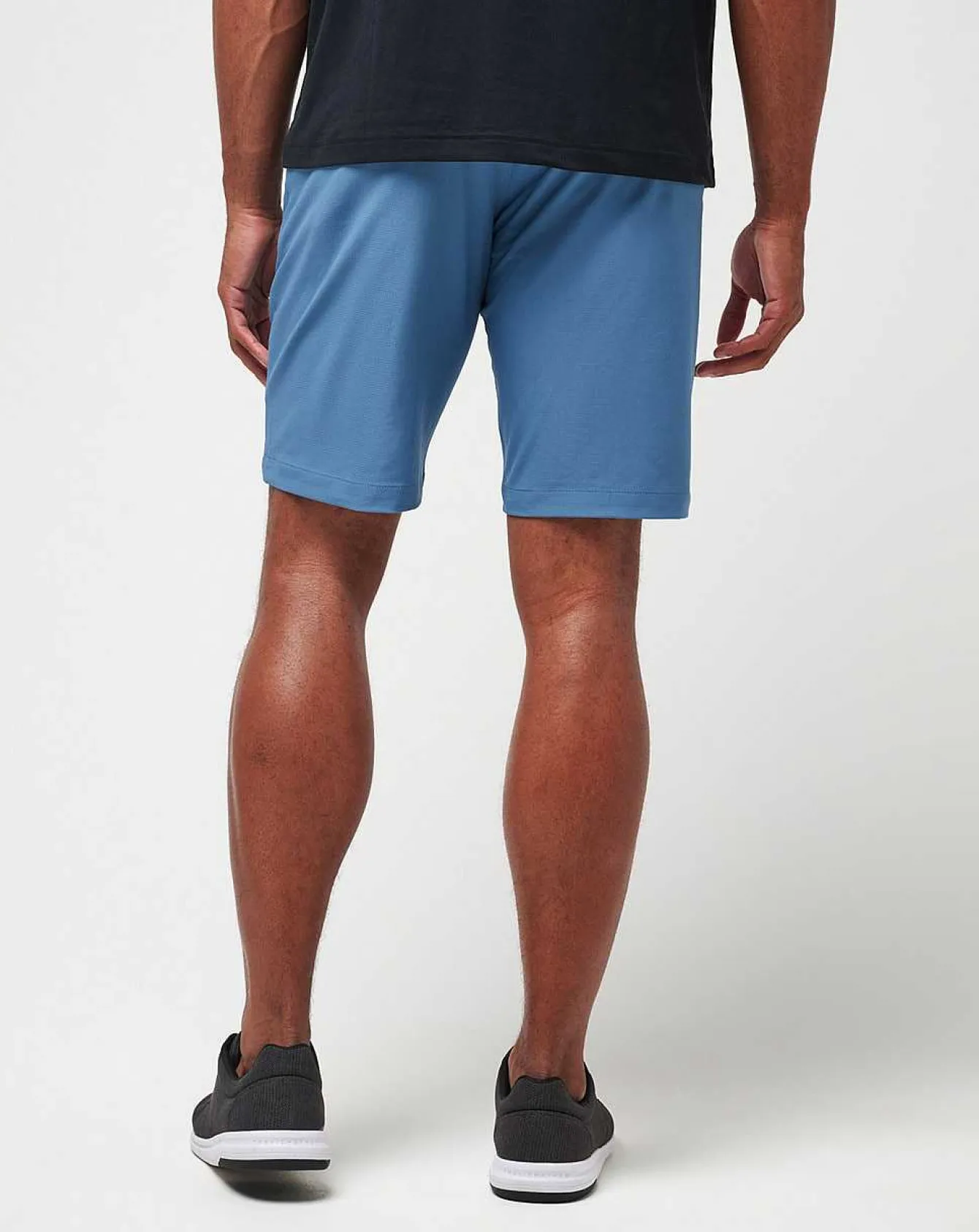 Wanderlust Short 9In